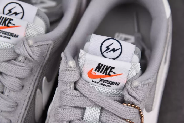 Rep Husky Fragment x Sacai x Nike LDWaffle Wolf Grey DH2684-001 0119