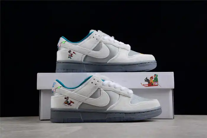 Rep Husky Nike Dunk Low Ice (W) DO2326-001 0129