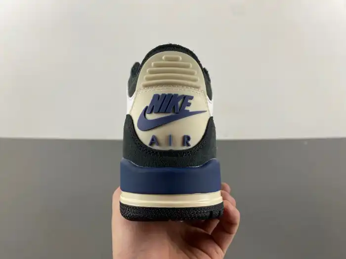 Cheap Husky A Ma Maniere x Air Jordan 3 OG SP Diffused Blue HV8571-100 0126