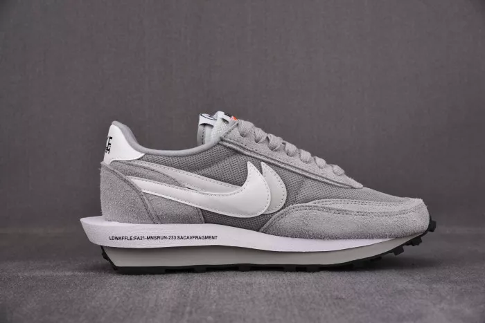 Rep Husky Fragment x Sacai x Nike LDWaffle Wolf Grey DH2684-001 0119