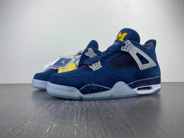 Cheap Husky Air Jordan 4 Retro Michigan (PE) AJ4-1036660 0126