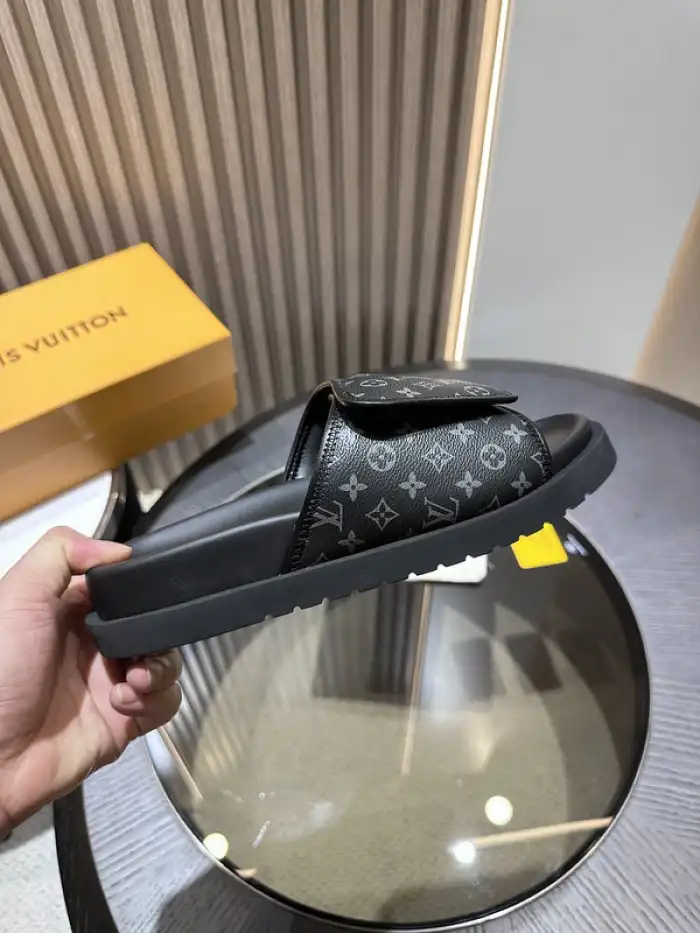 Rep Husky LV Miami Mule 24052712 0123