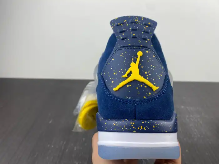 Cheap Husky Air Jordan 4 Retro Michigan (PE) AJ4-1036660 0126