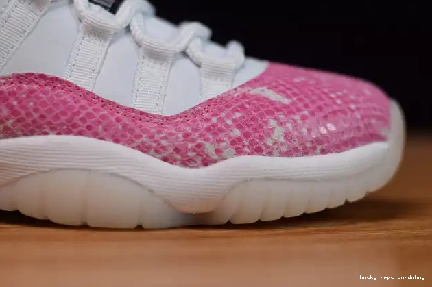 Rep Husky Jordan Snakeskin Air 11 WMNS Pink AH7860-106 Low 0219