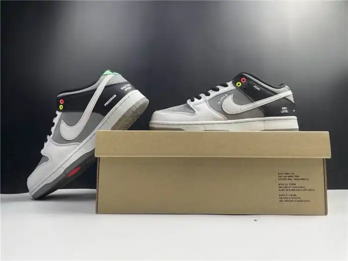 Rep Husky Nike SB Dunk Low VX1000 CV1659-001 0203