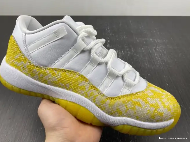 Rep Husky 11 Low Snakeskin WMNS AH7860-107 Jordan Air Yellow 0211