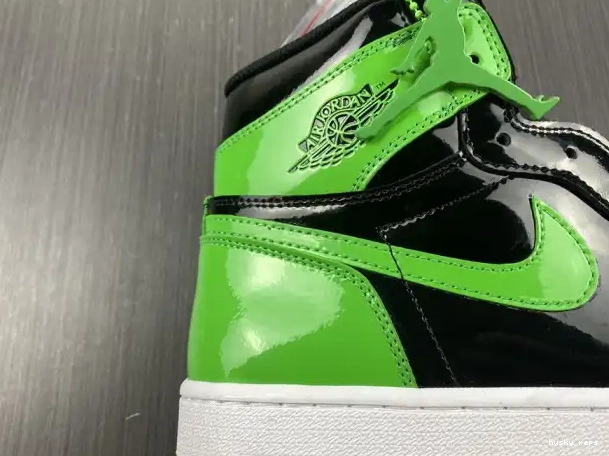 Cheap Husky Pine Jordan Green 1 High OG 555088-030 Air 0228