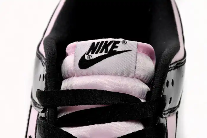 Rep Husky Nike Dunk Low Pink Foam Black (Women's) DJ9955-600 0203