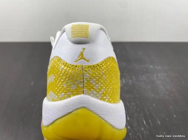 Rep Husky 11 Low Snakeskin WMNS AH7860-107 Jordan Air Yellow 0211