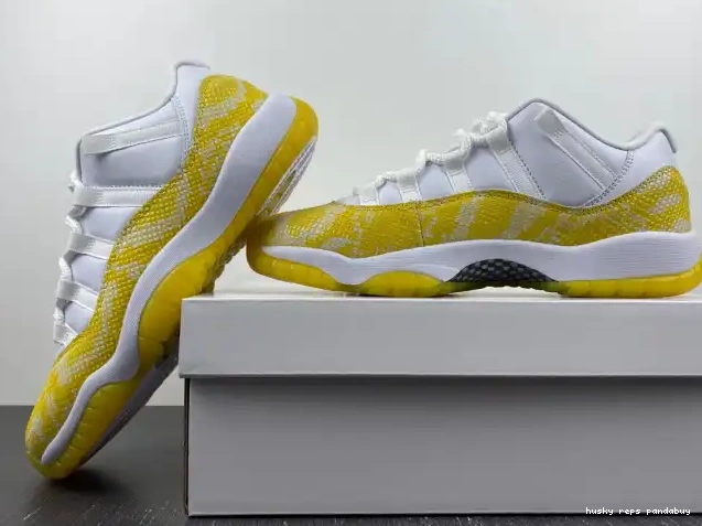 Rep Husky 11 Low Snakeskin WMNS AH7860-107 Jordan Air Yellow 0211