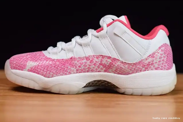 Rep Husky Jordan Snakeskin Air 11 WMNS Pink AH7860-106 Low 0219