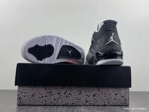 Rep Husky (2013) 4 Fear Retro 626969-030 Jordan Pack 0309