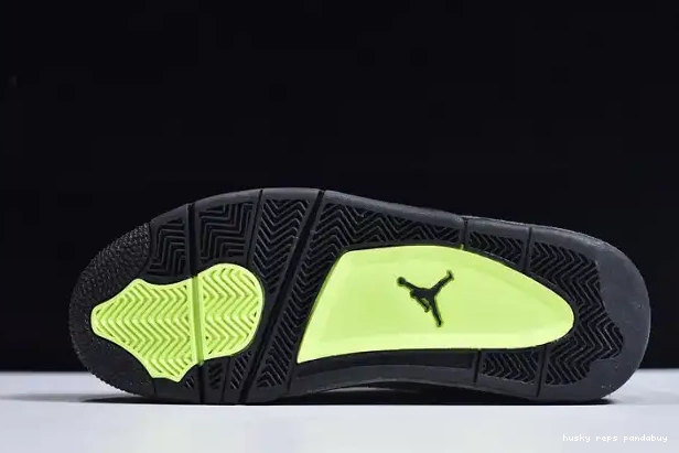 Cheap Husky Neon Jordan Air CT5342-007 SE 4 0312