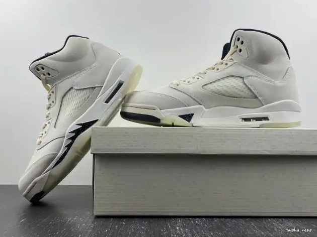 Rep Husky Jordan 5 Air FN7405-100 Sail SE 0301